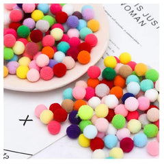 Plush Ball Ornament Making Squishy1