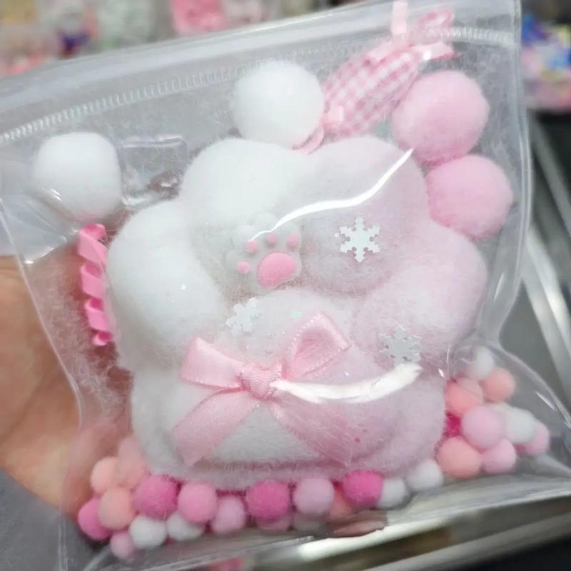 Pink And White 0.52 Pounds Of Cat Paw Squishy