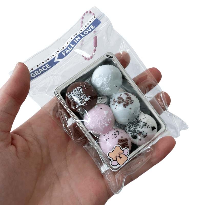 Six Mini Chocolate Ball Squishy